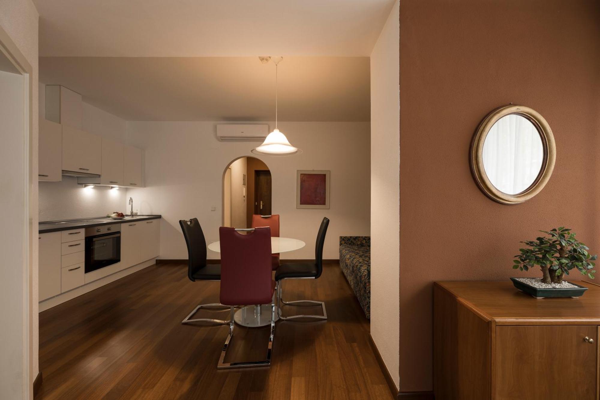 Residence Desiree Classic & Design Merano Værelse billede
